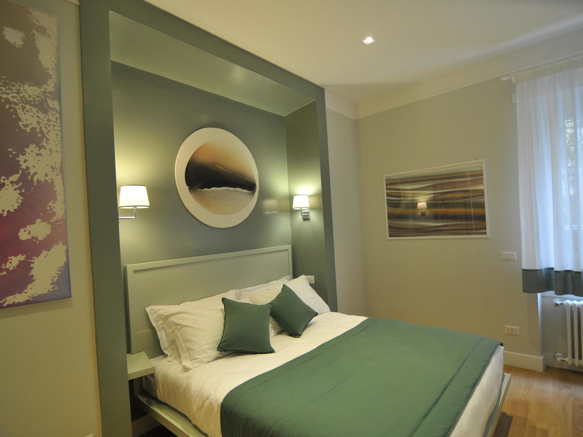 Domus Scipioni Guest house Rome